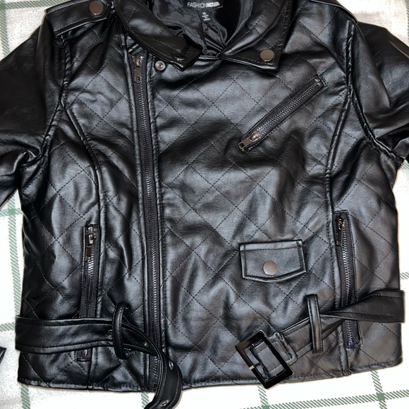 leather jacket - Picture 3 of 3